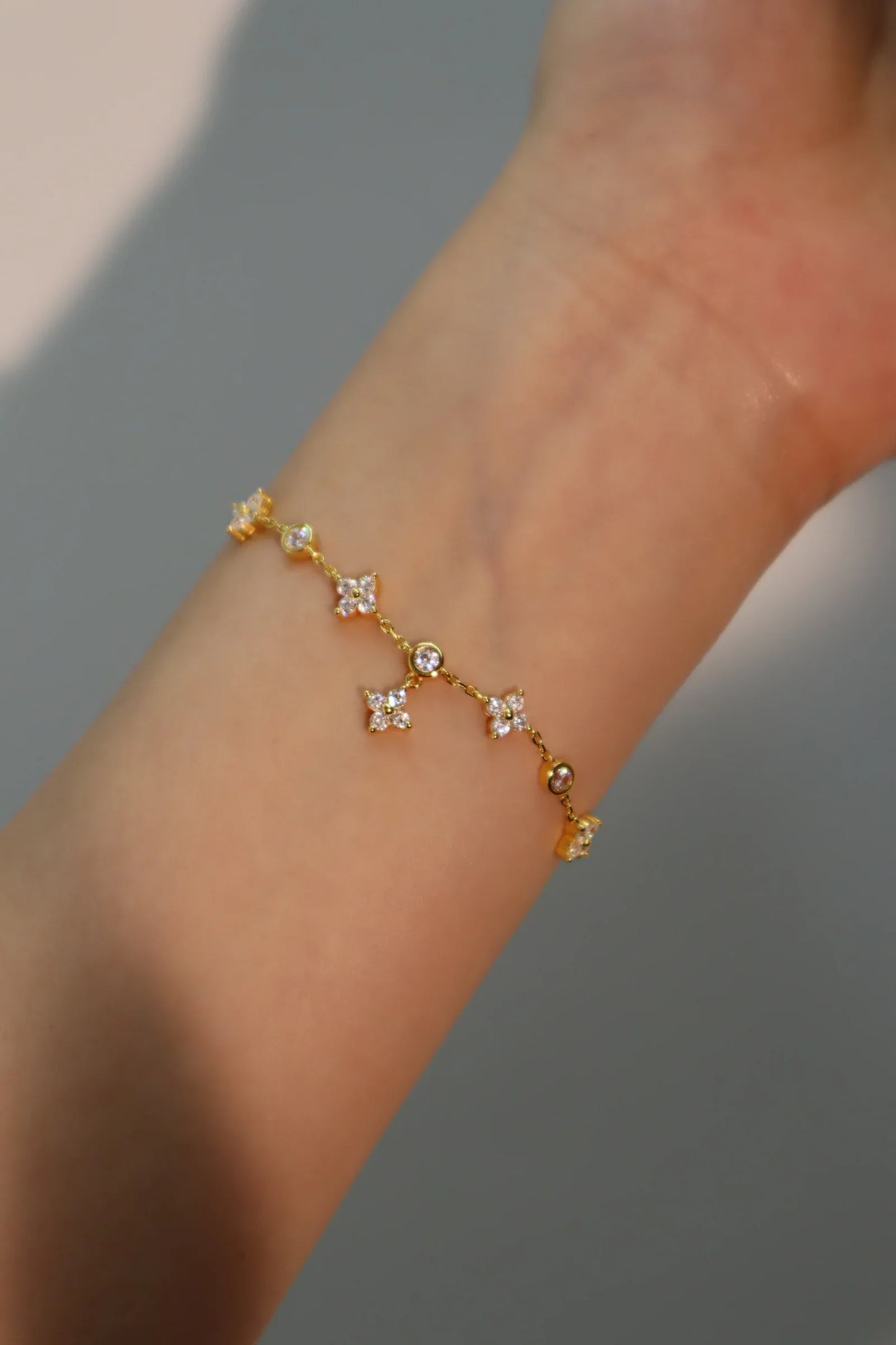 The Free Lovaana Bracelet ✨