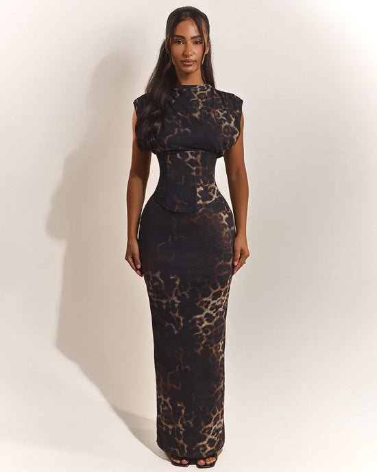 Get 70% Off On The Leopard Dress 💕