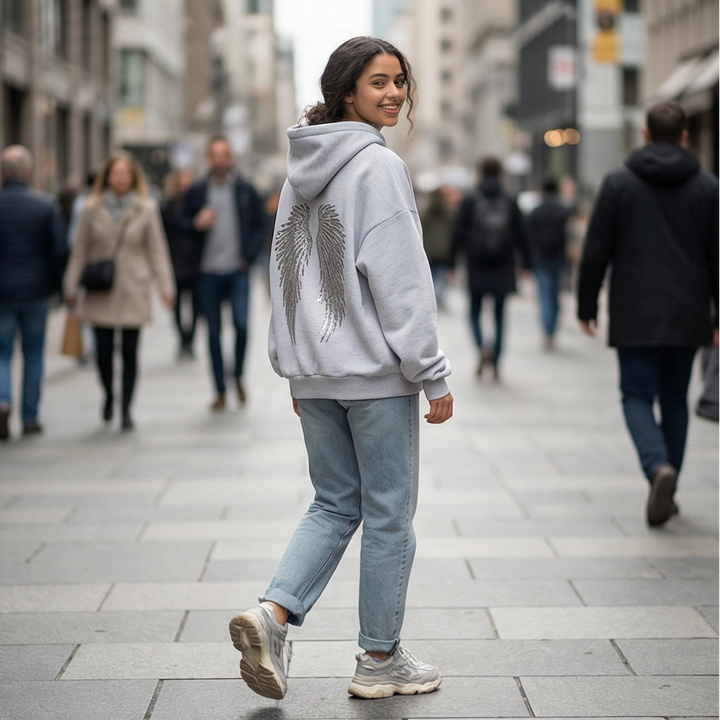 Profitez aujourd'hui seulement de 70 % de réduction sur le sweat à capuche Lovaana Angel 💕