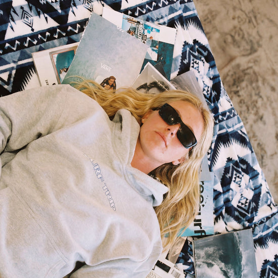 1+1 Free Only Today, Surf Trip Vintage Plaid Hoodie 💕